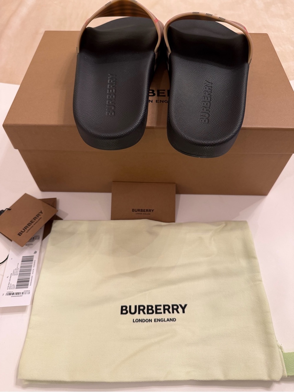 Burberry Women’s Beige Vintage Check Slide Sandals with Black Footbed - Picture 2 of 6